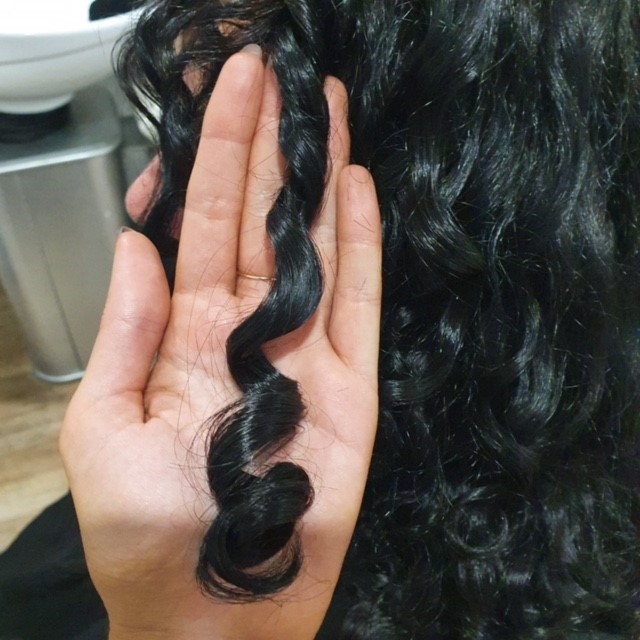 Humectants and Anti Humectants Why are they important for curly hair