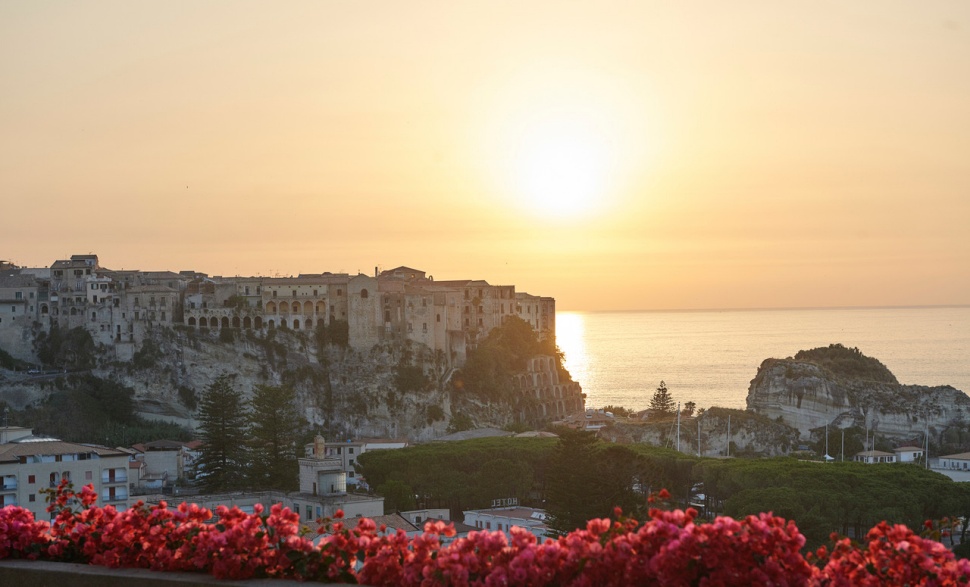 Villa Paola, Calabria, Southern Italy Client Magazine