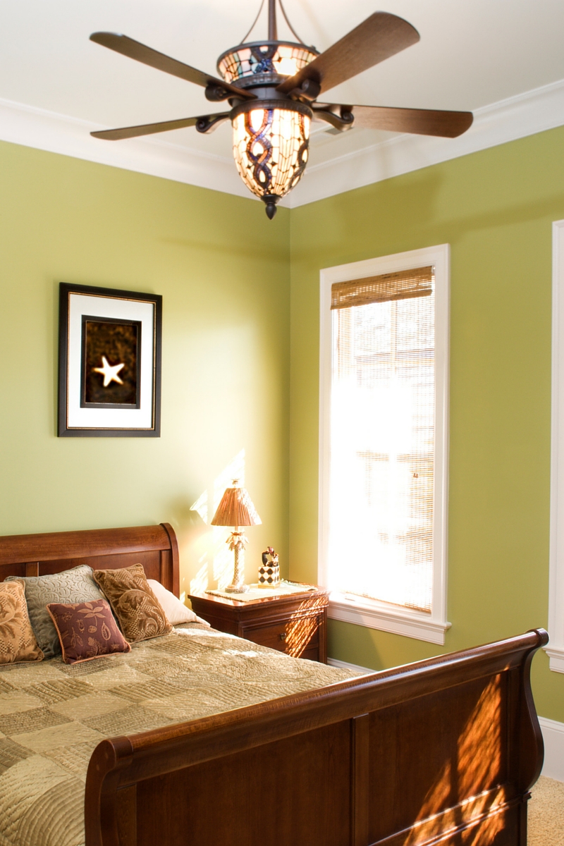 Are Ceiling Fans Good Substitutes for Running Your HVAC Unit?