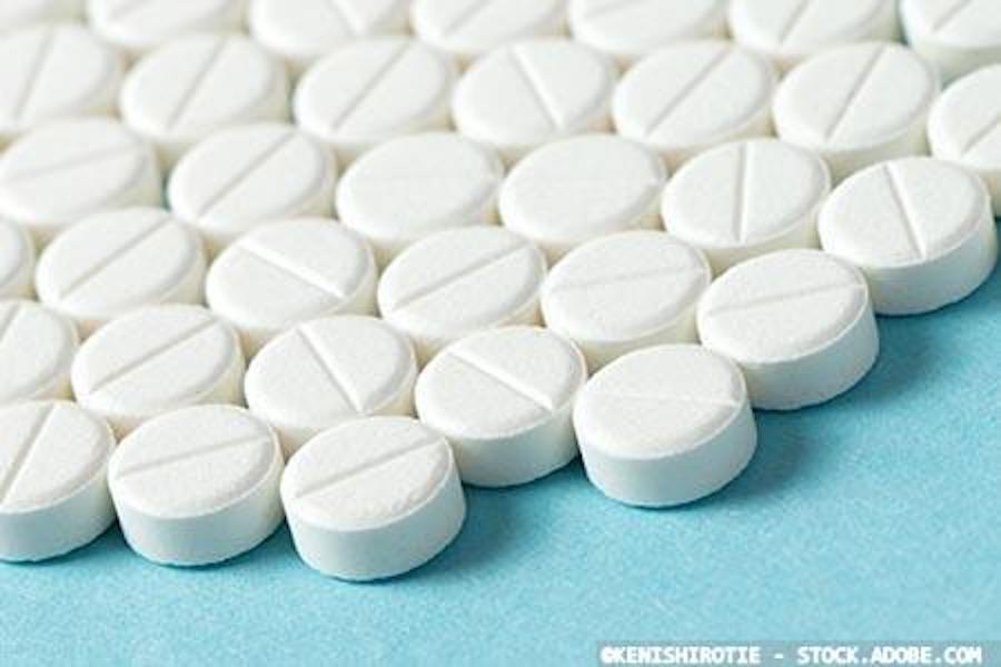 Aspirin as effective as blood thinner injections for preventing