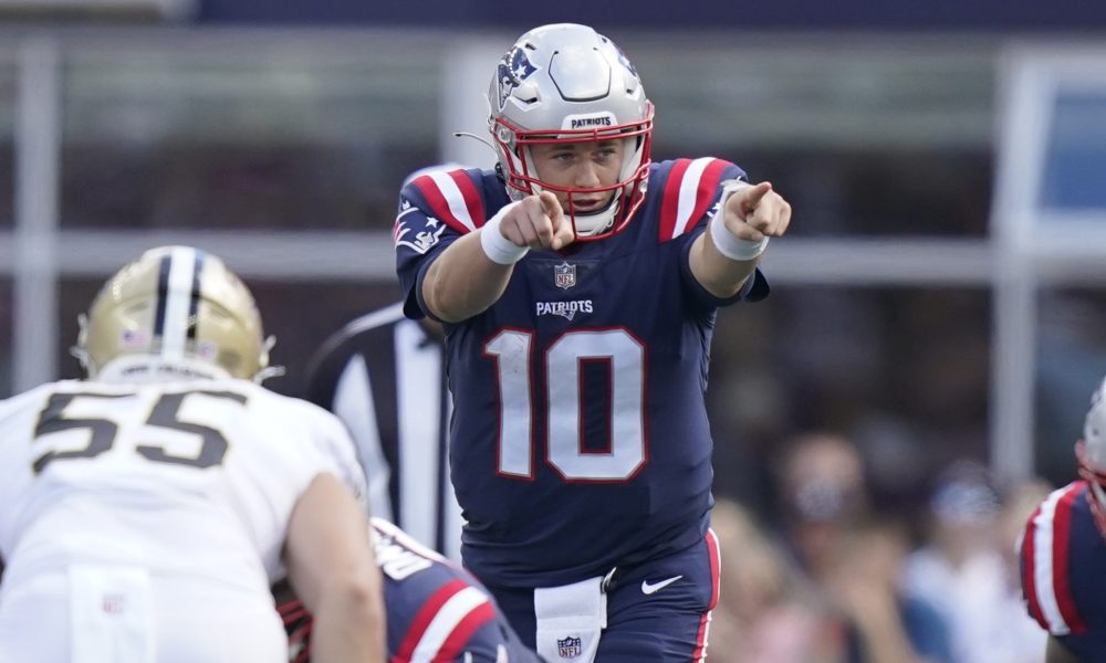 Lazar Patriots QB Mac Jones Facing a High Blitz Rate, Bucs BlitzHappy