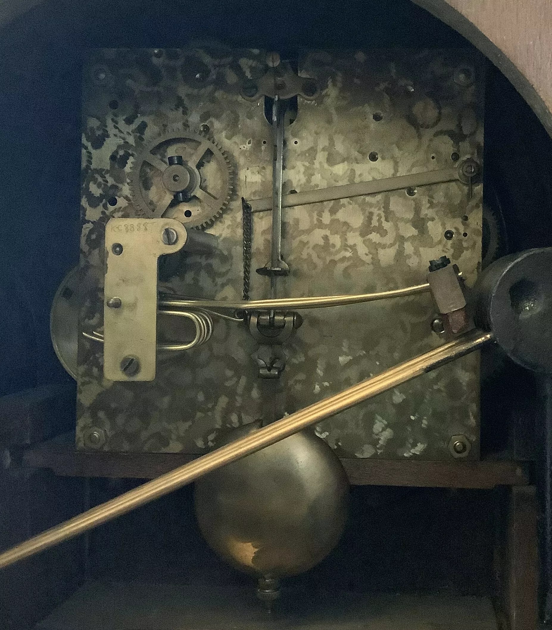 Kieninger Clock Movement Identification Clockworks. Clockworks.