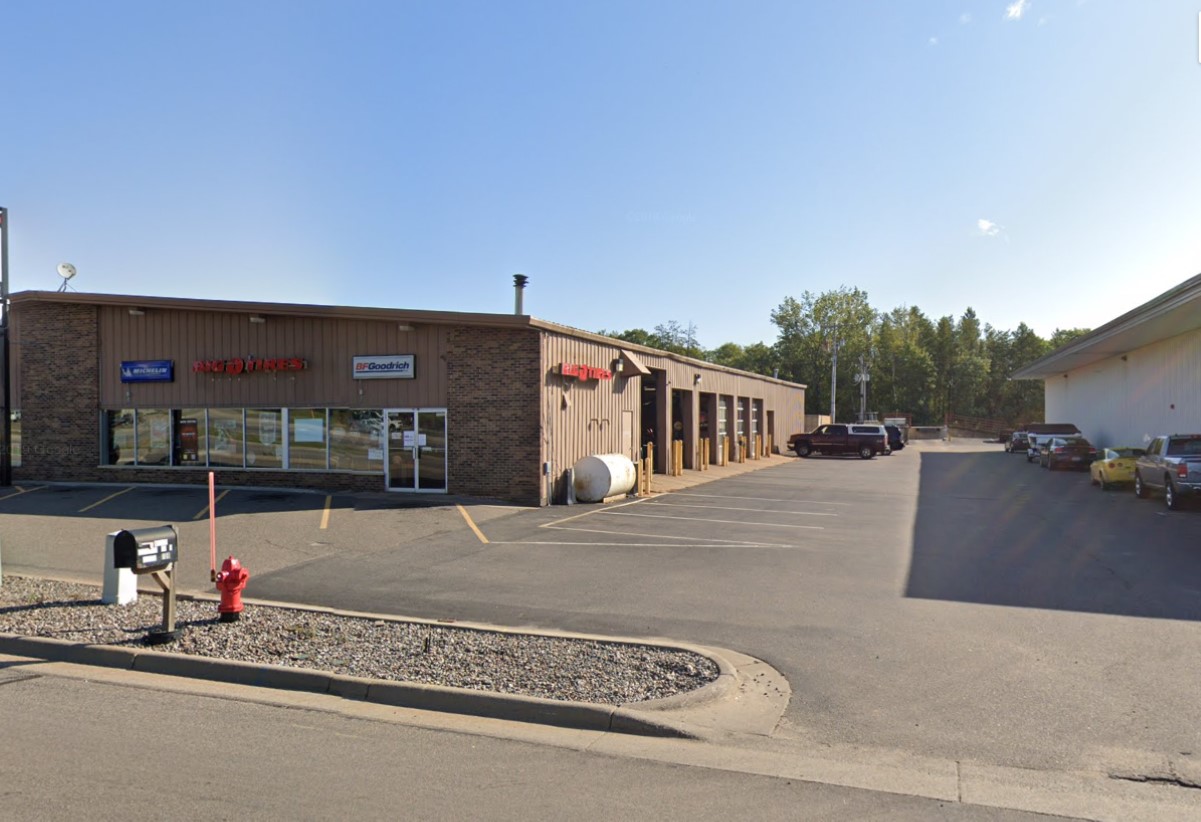 Picture2 Close Converse