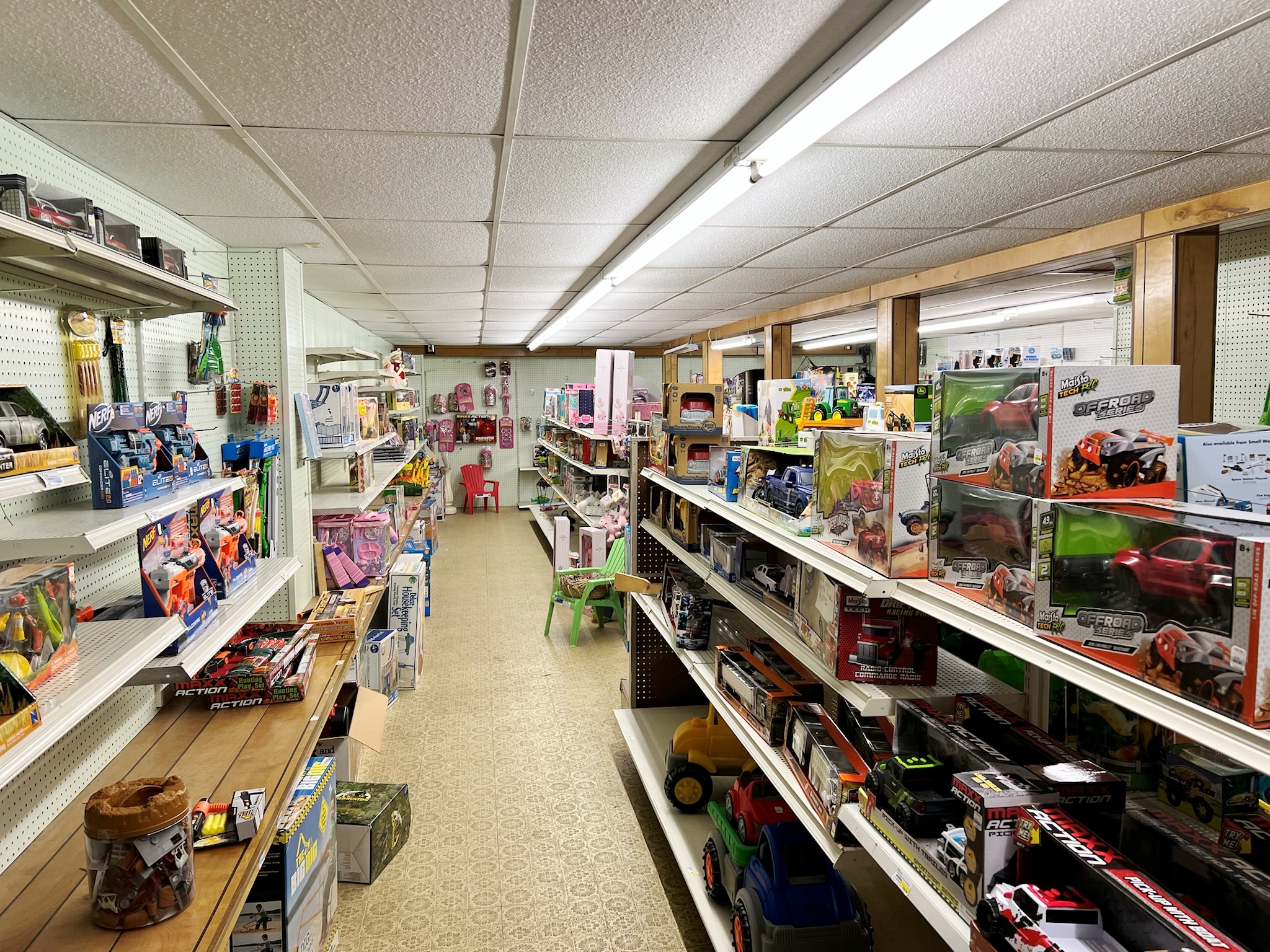 PRICE REDUCED! Gardiner’s Hardware Hank Close Converse