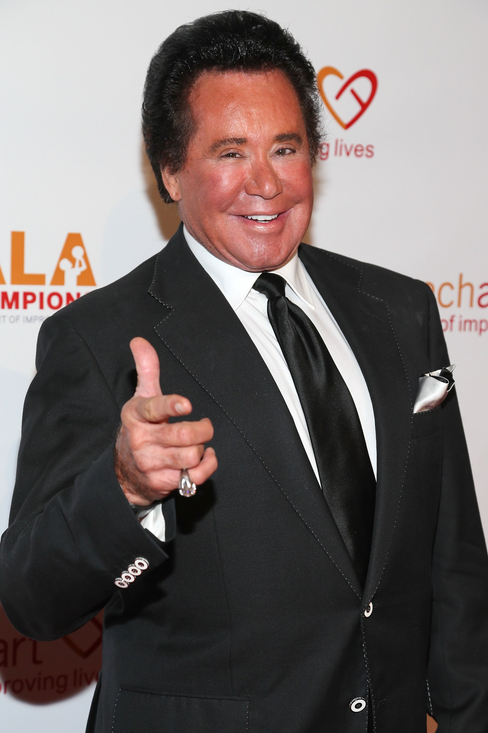 Wayne Newton Reveals Best Lesson He Learned From Frank Sinatra
