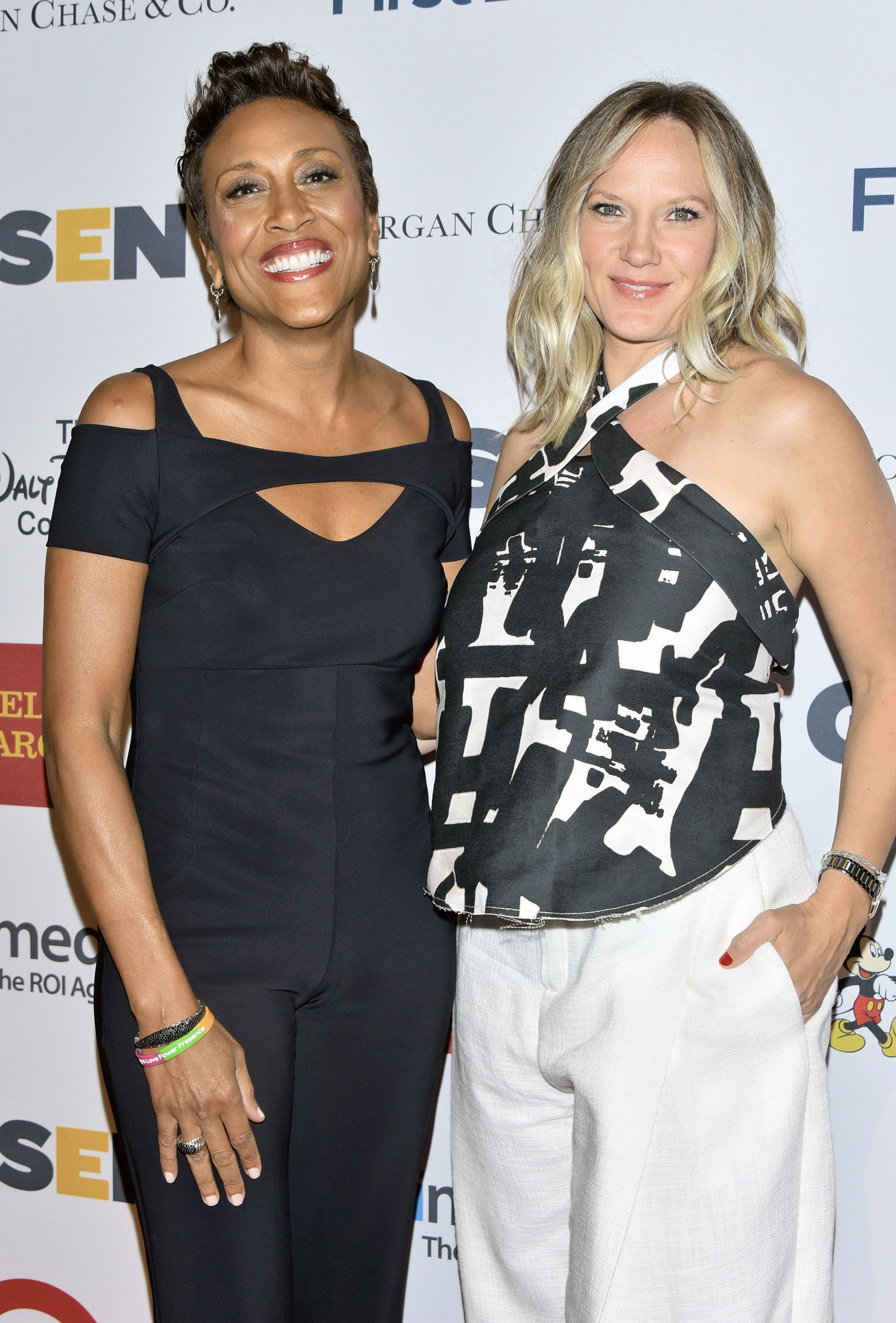 Robin Roberts and Partner Amber Laign's Relationship Timeline(017)