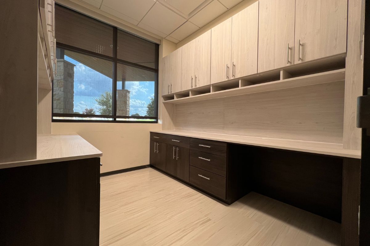 Professional Custom Home Office Builders in Houston, Texas