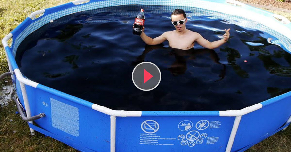 Taking a Bath in a Giant 1,500 Gallon CocaCola Swimming Pool. Look How