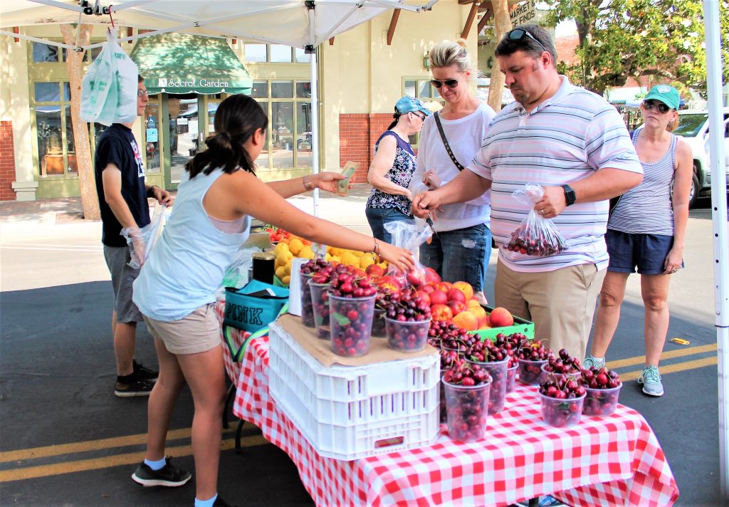 Old Town Clovis hosts first Farmers Market of the season Clovis Roundup
