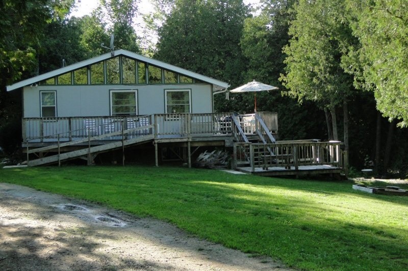 Dobson's Dam Chesley, ON CottageLINK Rental Management