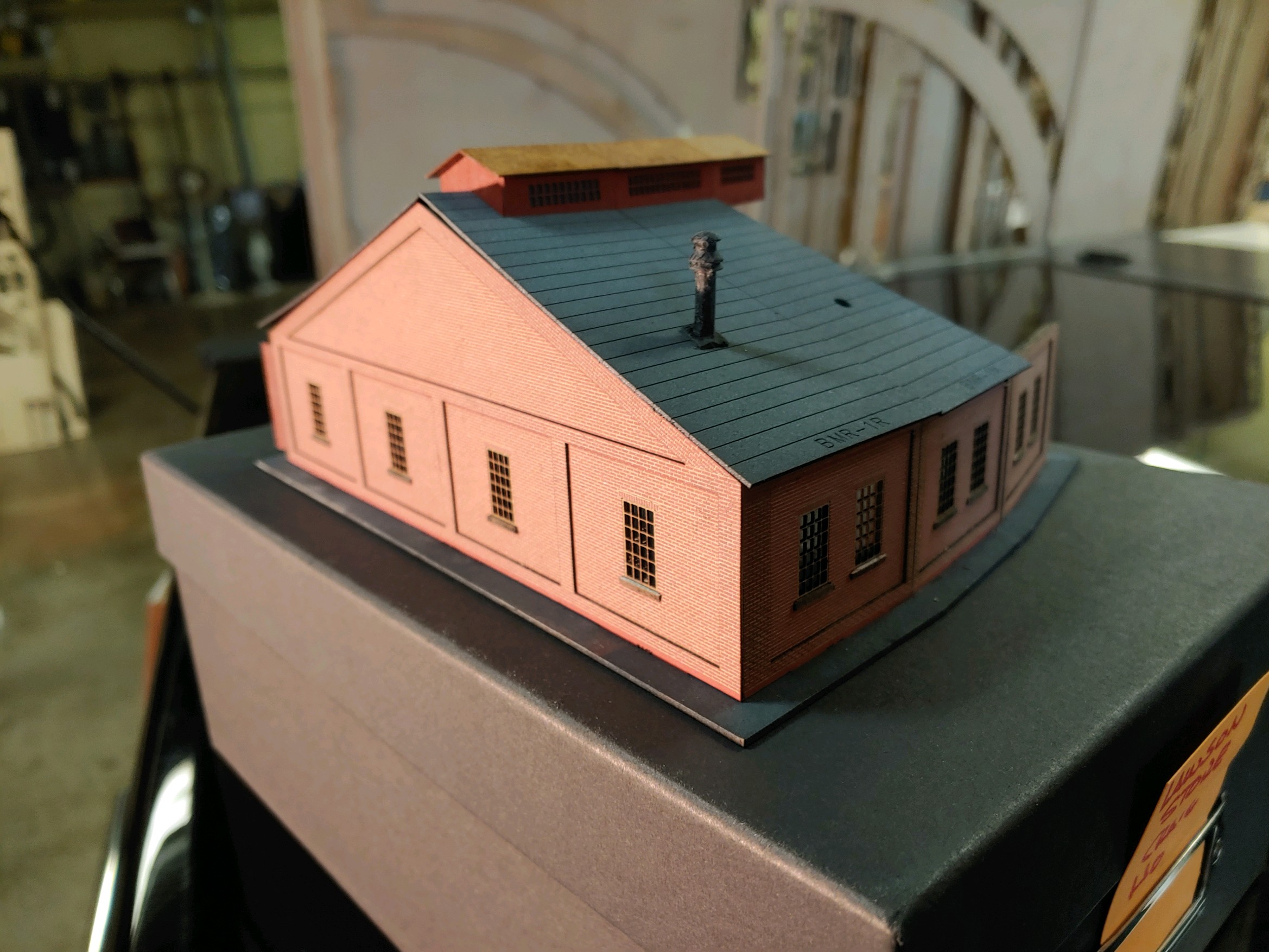 Pennsylvania Railroad 3 Stall Round House Laser cut kit