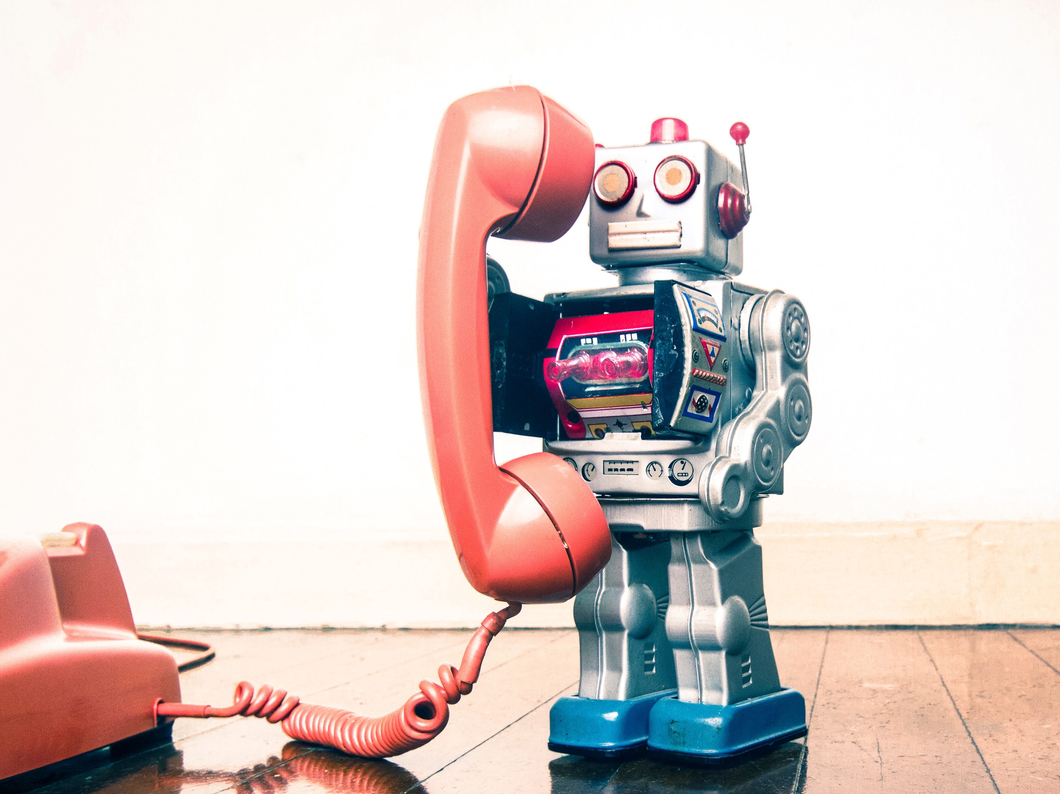 Generative AI Transforming Contact Center Customer Service