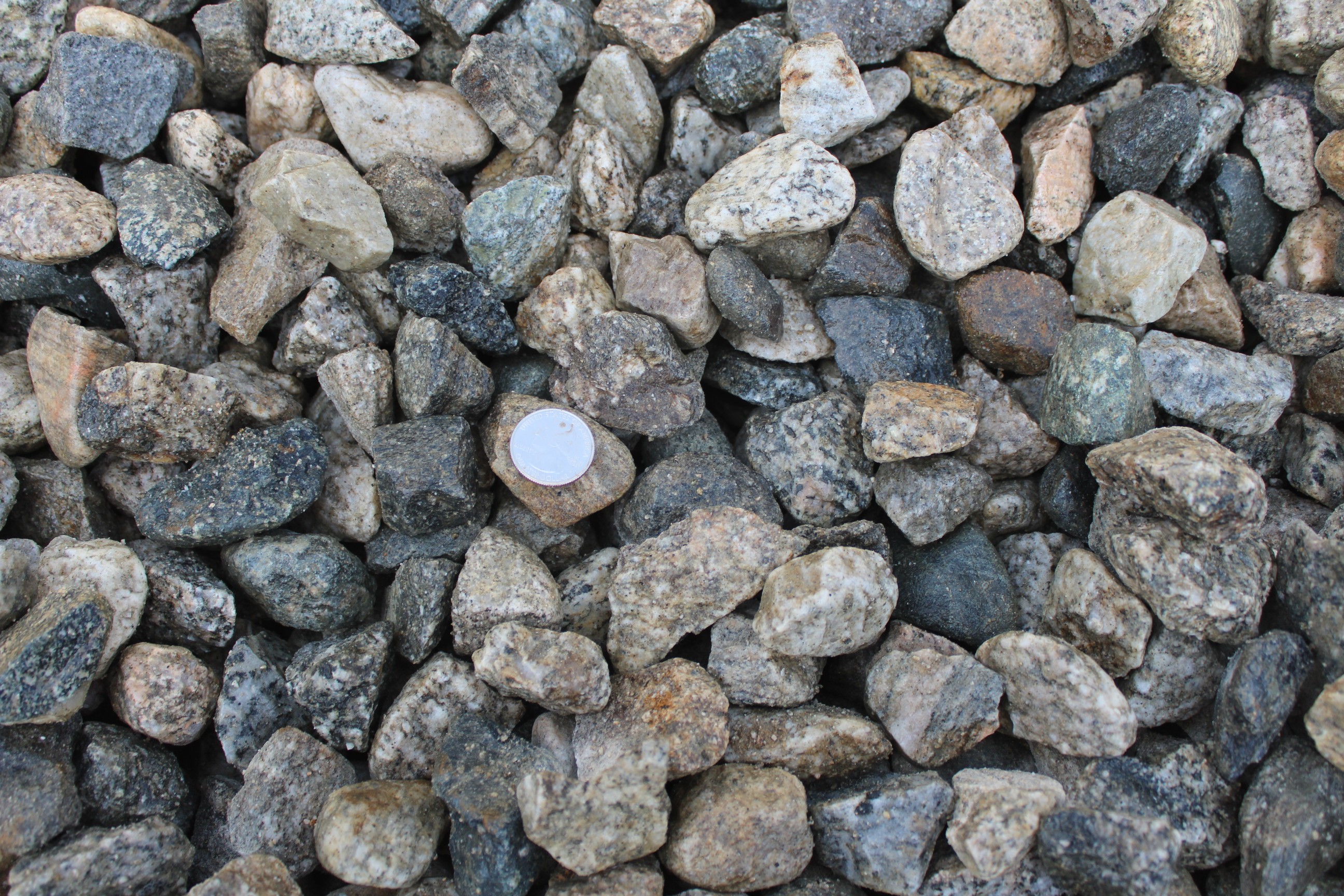 C&M Topsoil (818) 8995485