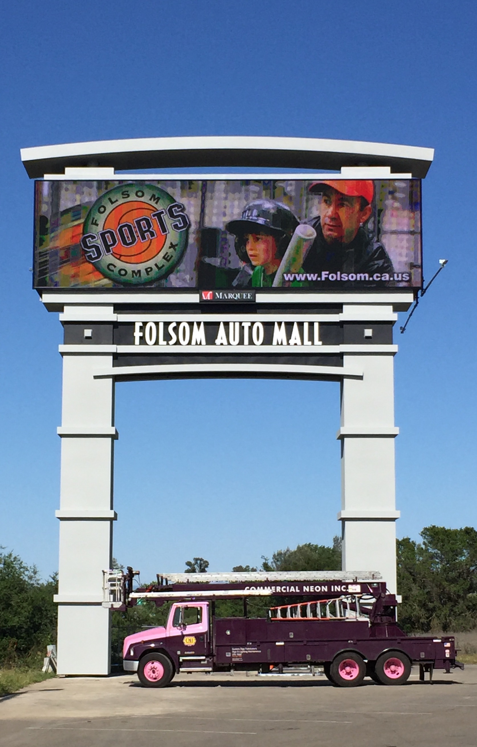 Folsom Auto Mall Commercial Neon Inc
