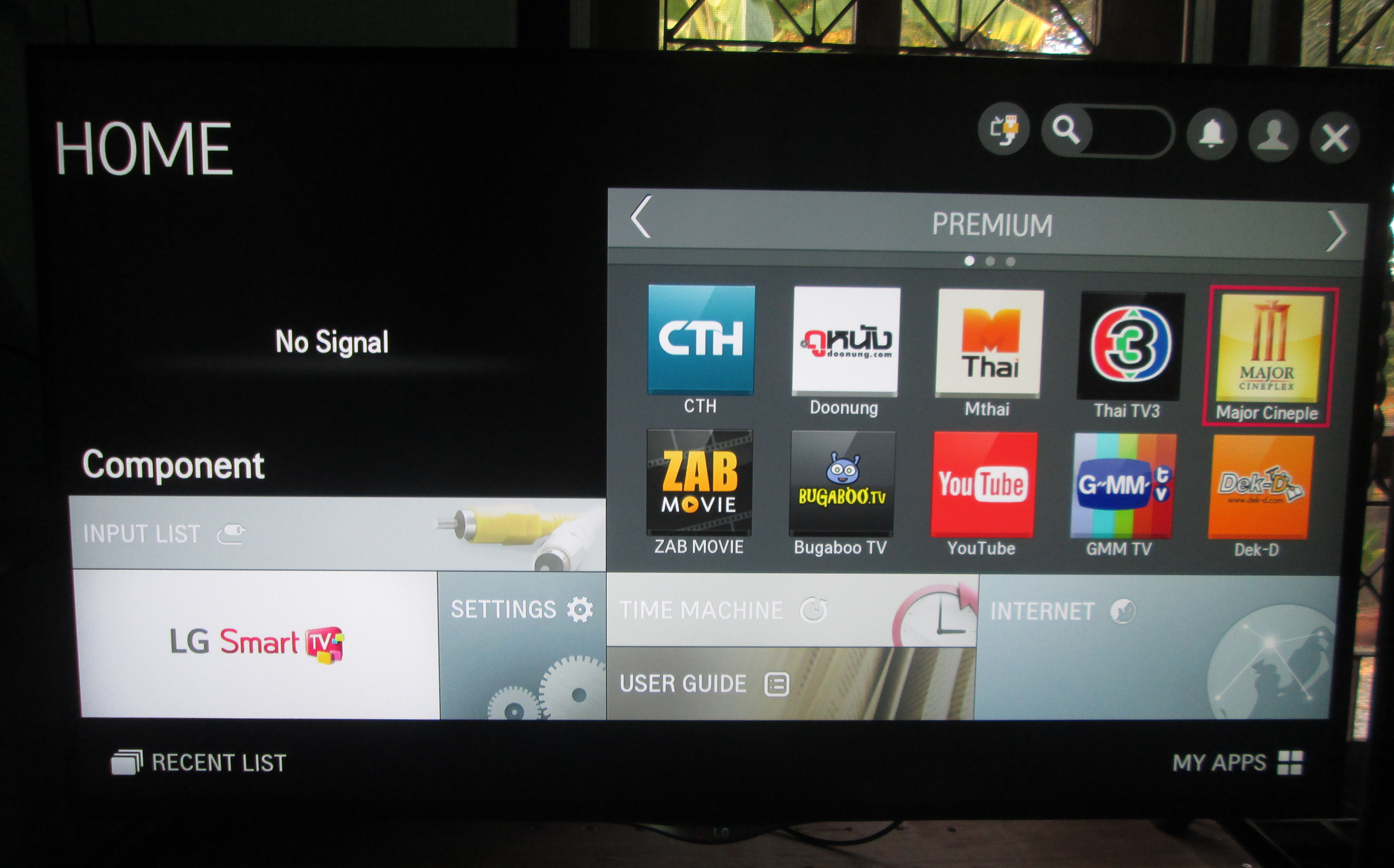 LG 42UB820T 4K UHD TV Review