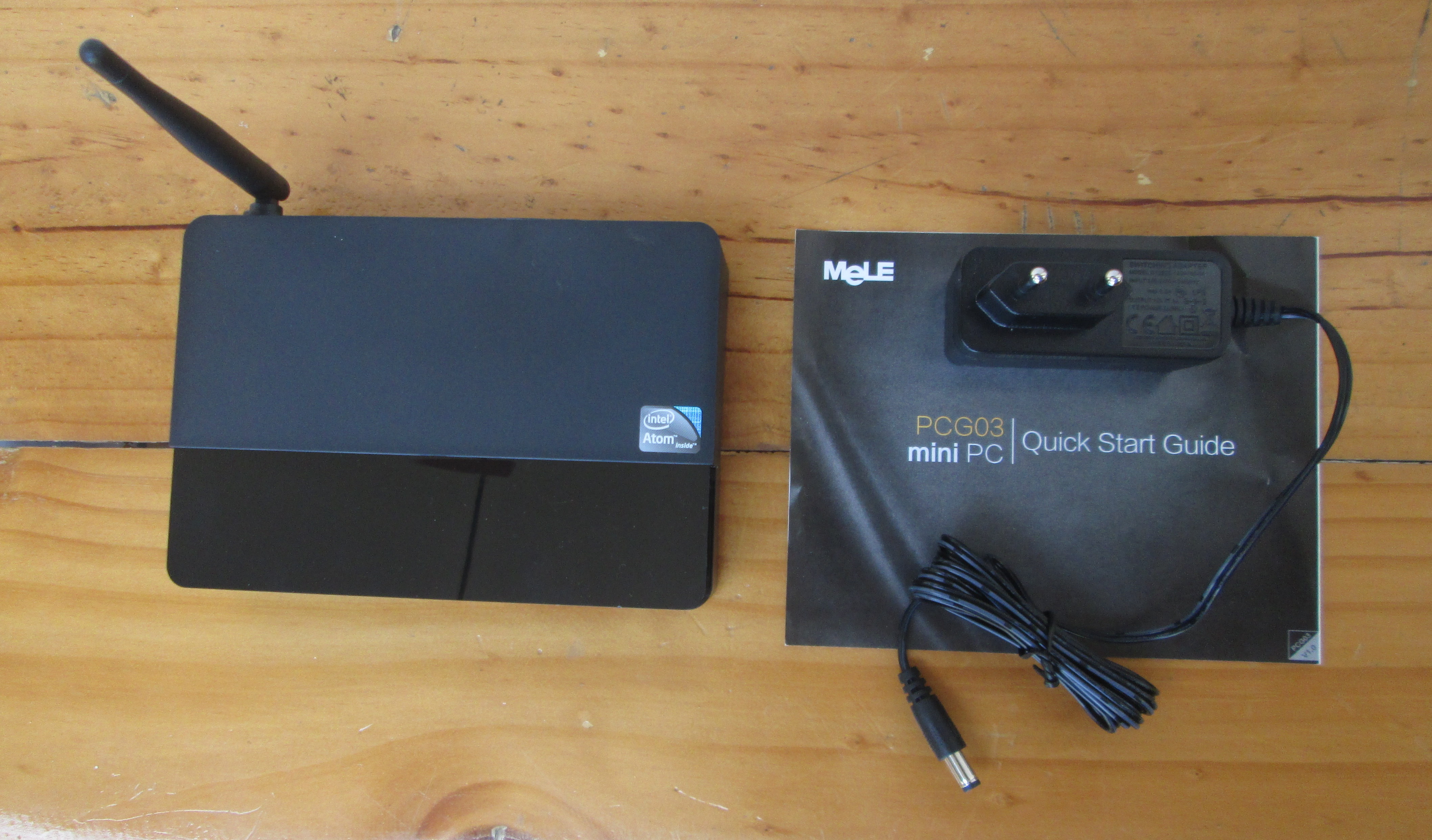 MeLE PCG03 Windows 8.1 Fanless mini PC Unboxing