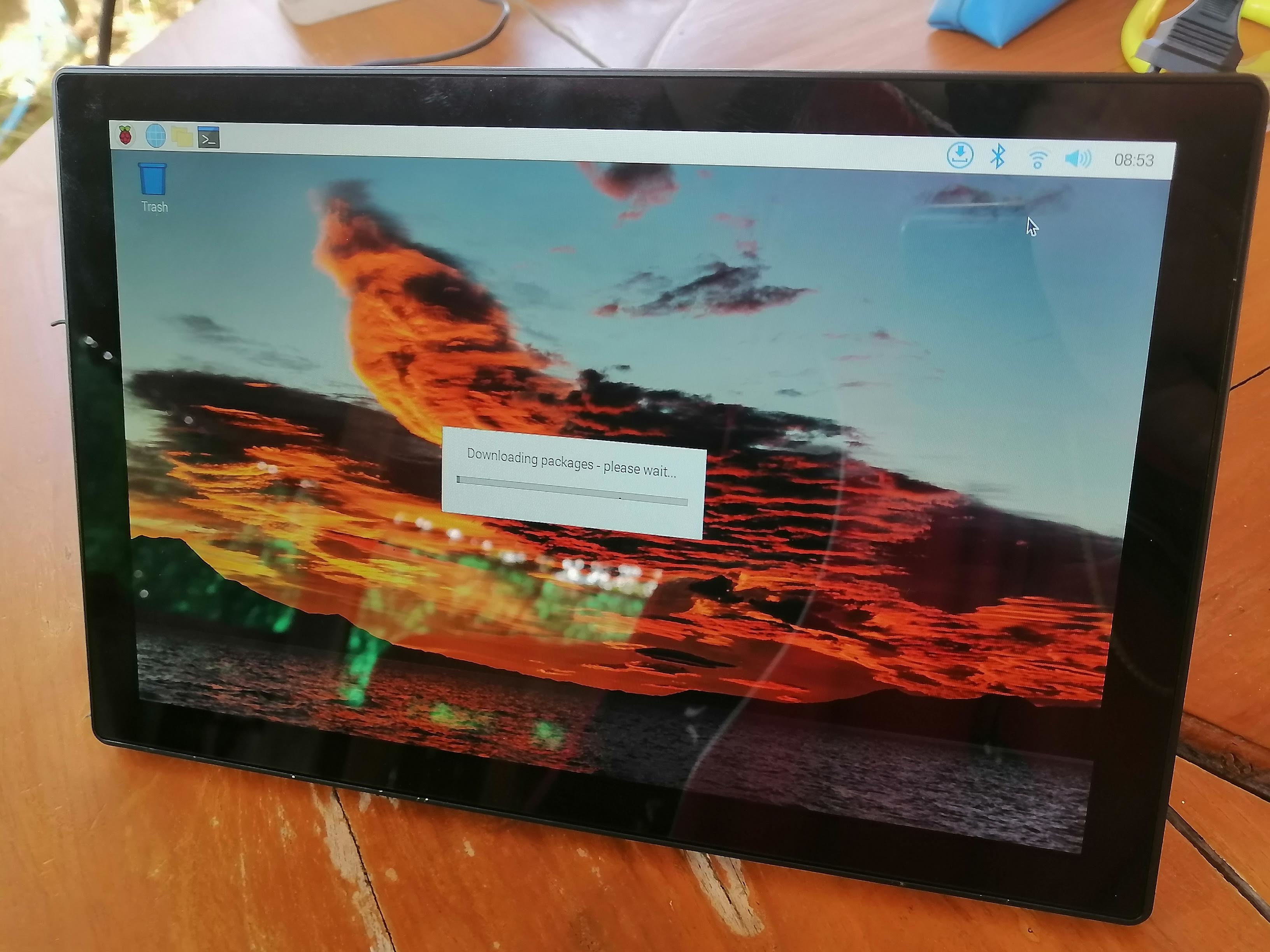 10.1inch Raspberry Pi AllinOne touchscreen display review Part 1