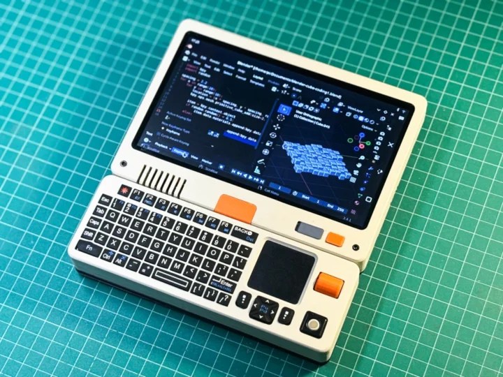 Pilet is a Raspberry Pi 5-powered modular, portable computer with 5