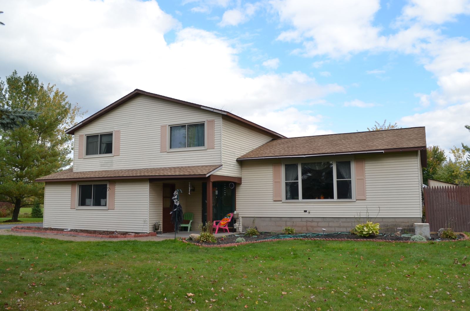 Cicero NY Home, Hiller Heights, Great Investment Opportunity Central