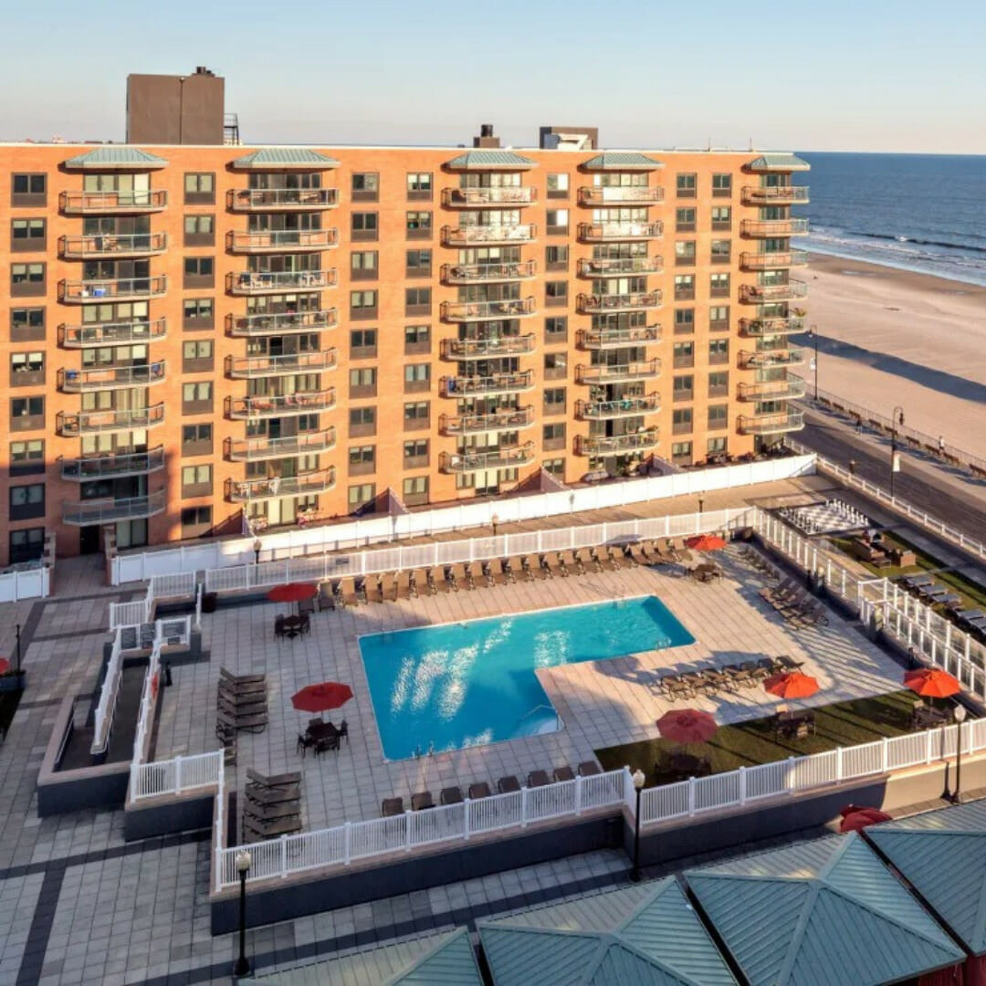 10 West Apartments CNY Group