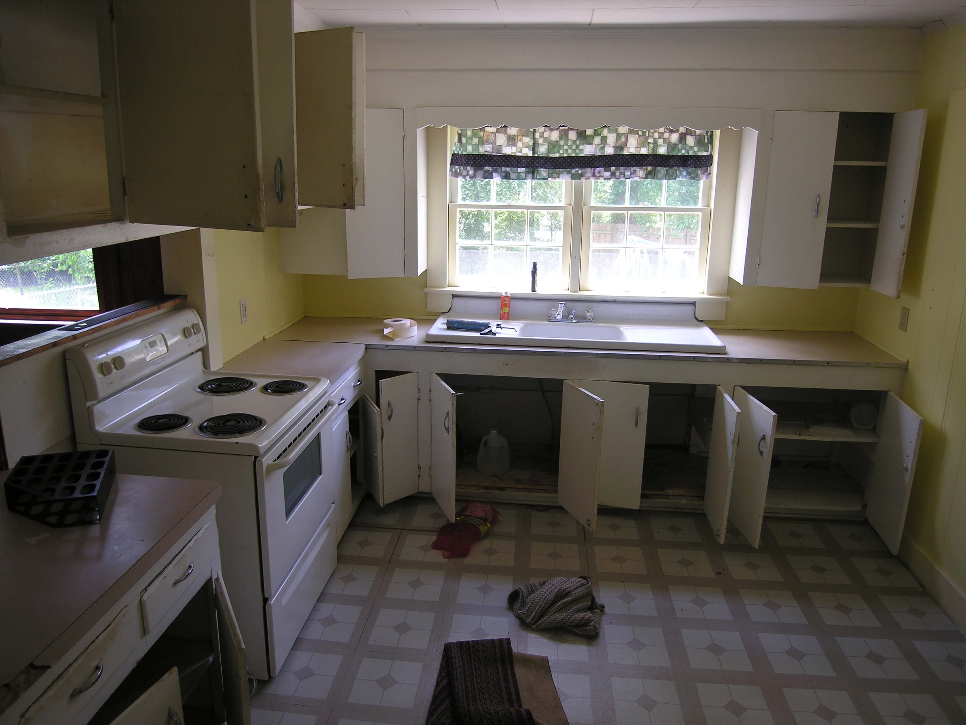 Depreciation Kitchen Rental Property / How I Rented My House