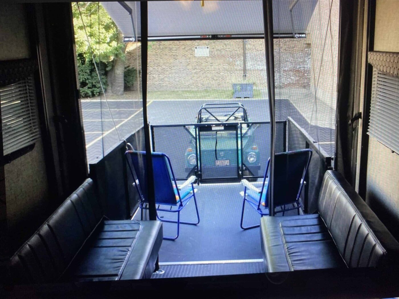 2018 39FT Outlaw 37BG For Sale in EAU CLAIRE Coach Viewer