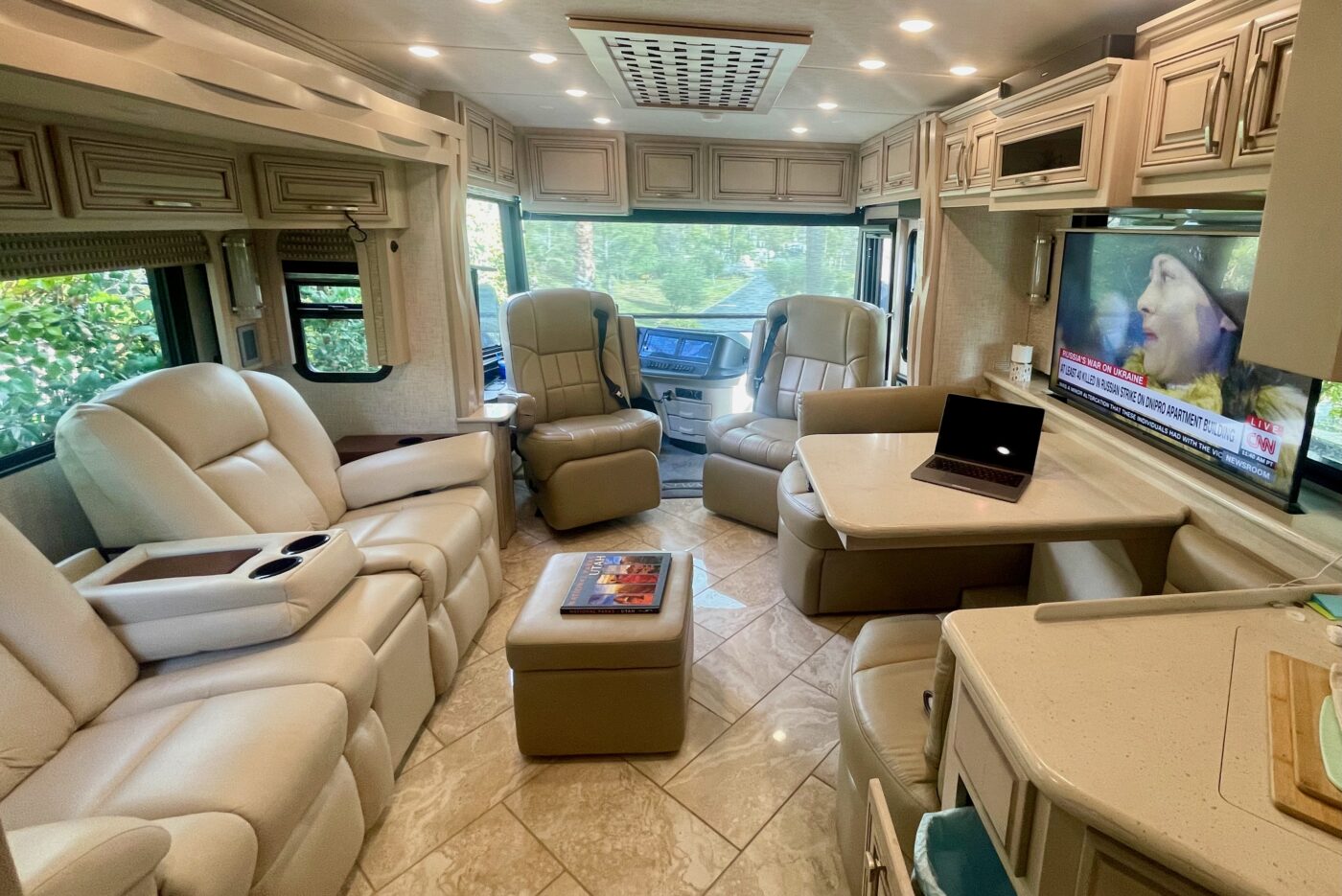 2021 35FT Newmar New Aire For Sale In Aguanga, California Coach Viewer