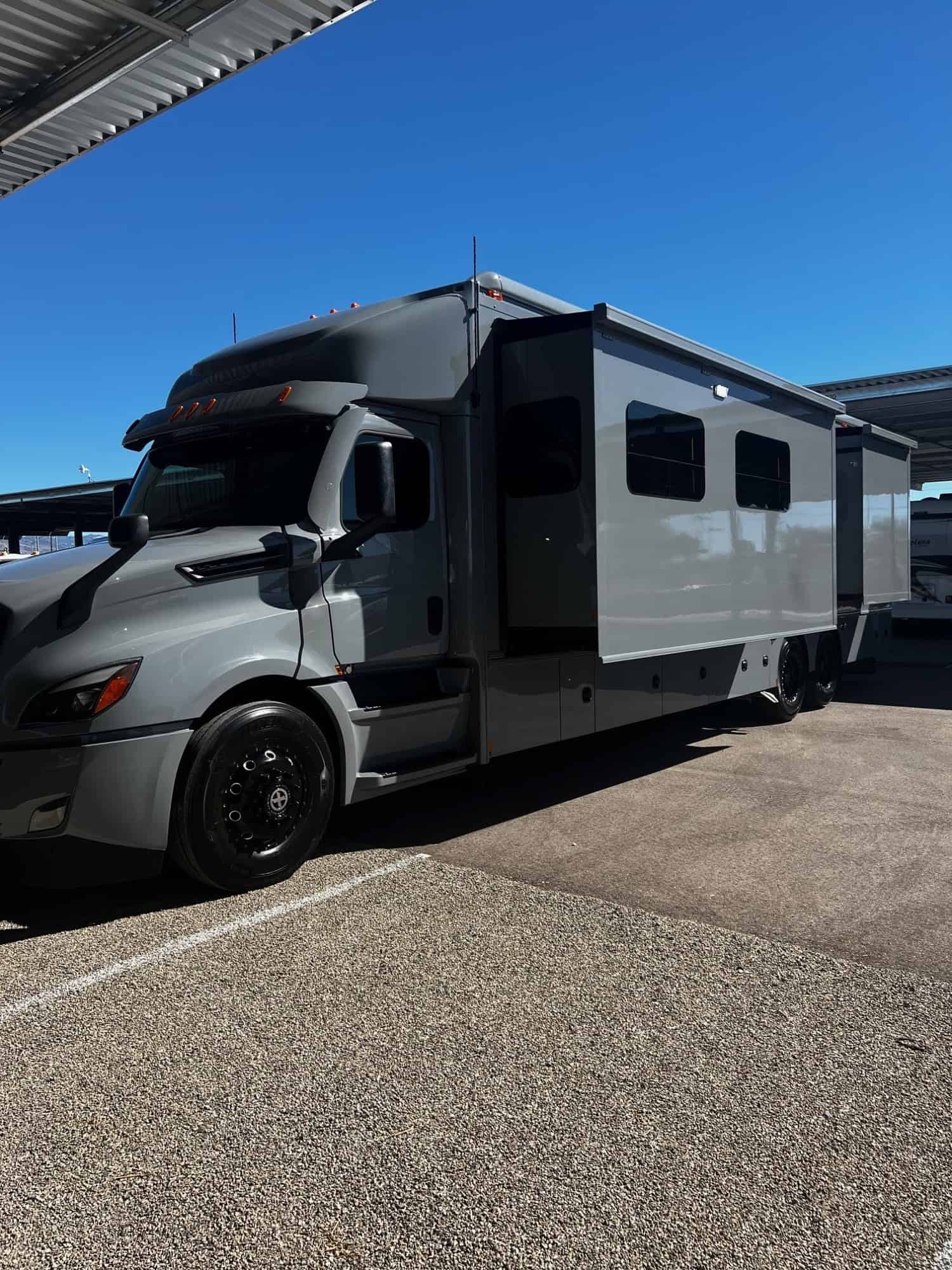 2023 45' Renegade Classic 45CMR For Sale In Tucson, Arizona Coach Viewer