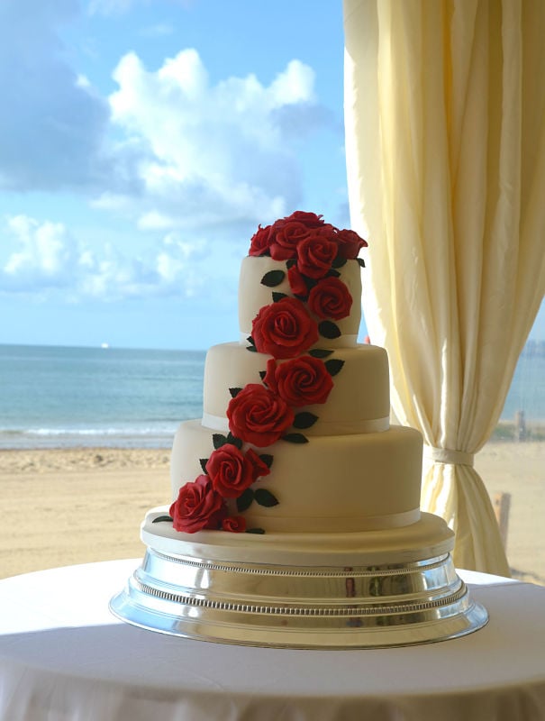  Wedding cakes Dorset, Bespoke Wedding Cakes Hampshire Coast Cakes
