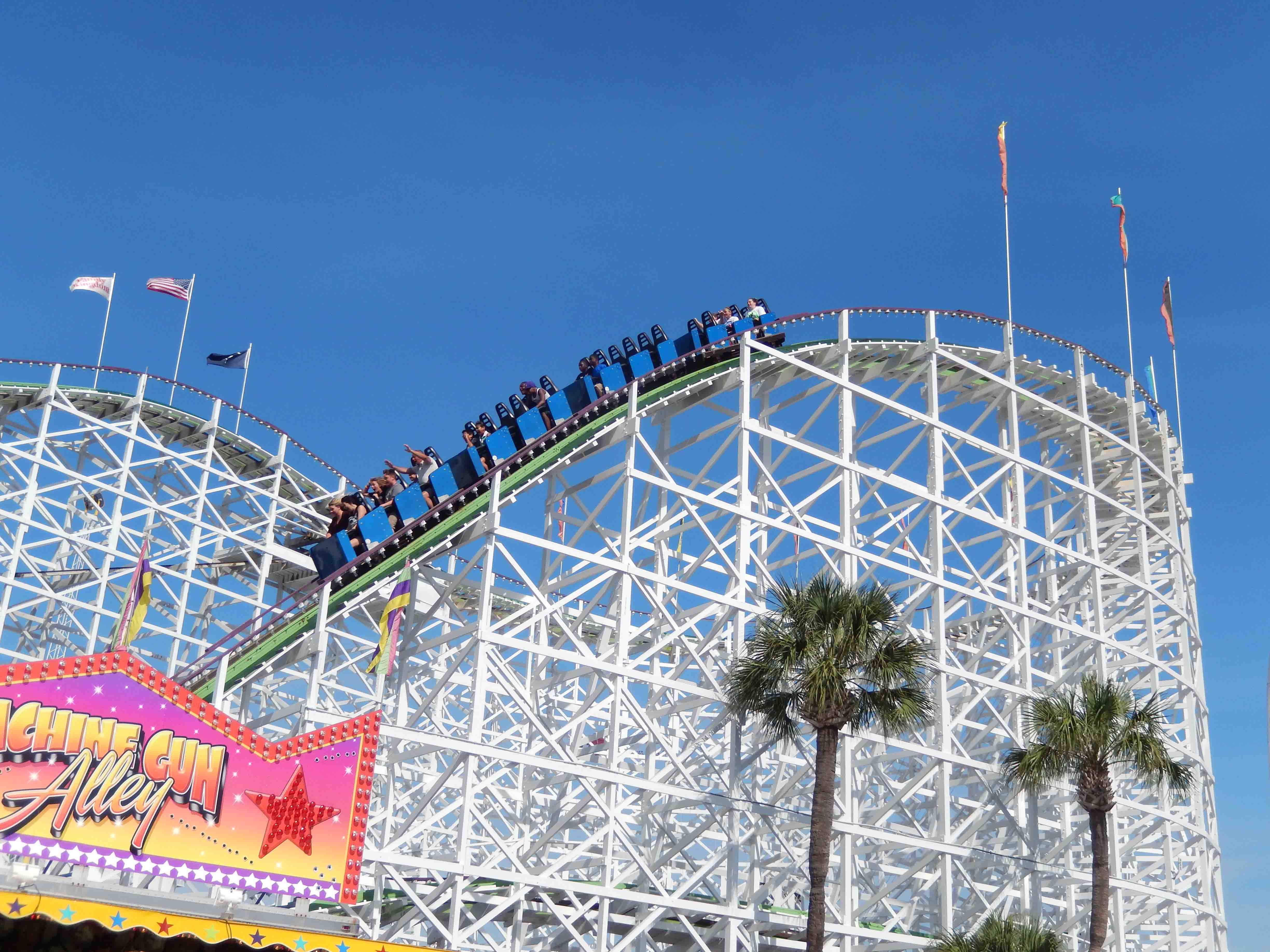 Small Park Showcase Family Kingdom Myrtle Beach, SC Coaster101