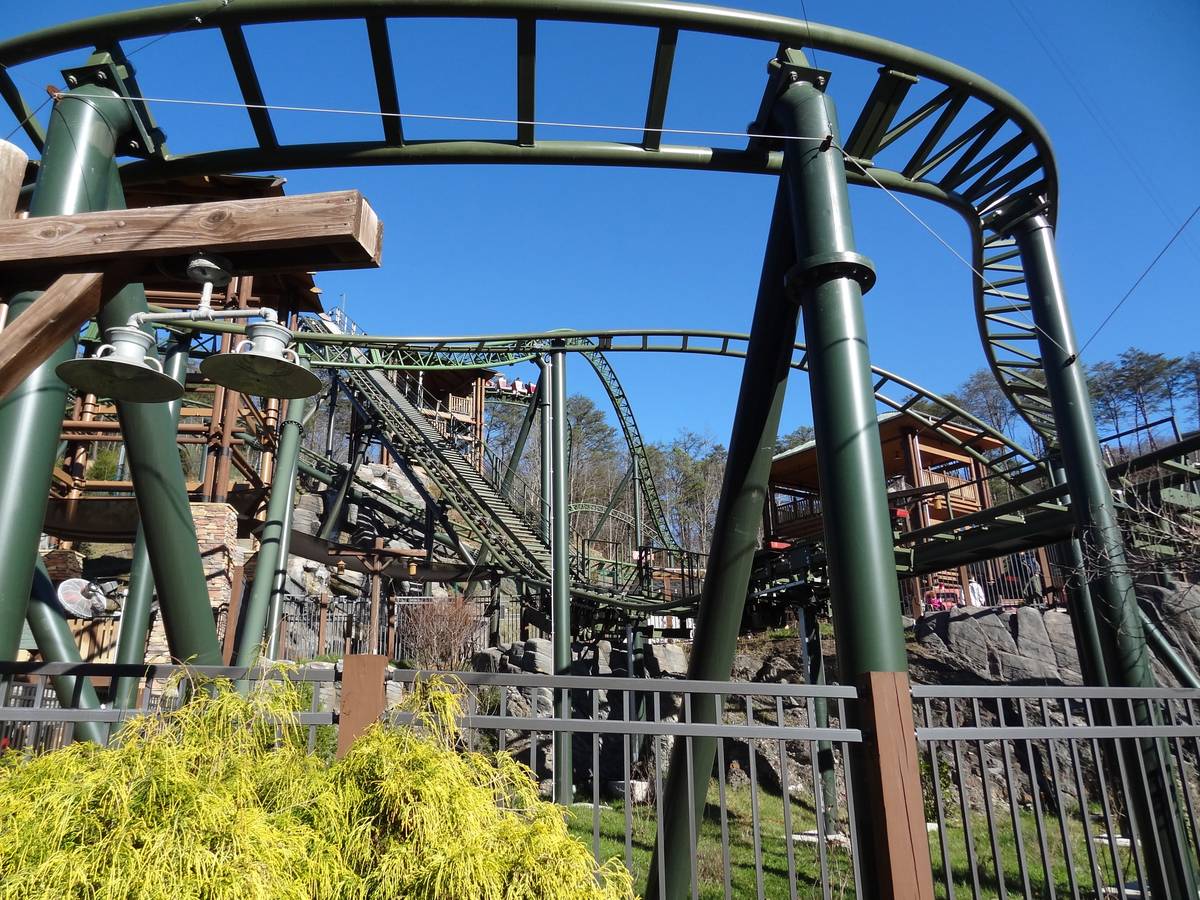 Dollywood’s Smoky Mountain Christmas Revisited December