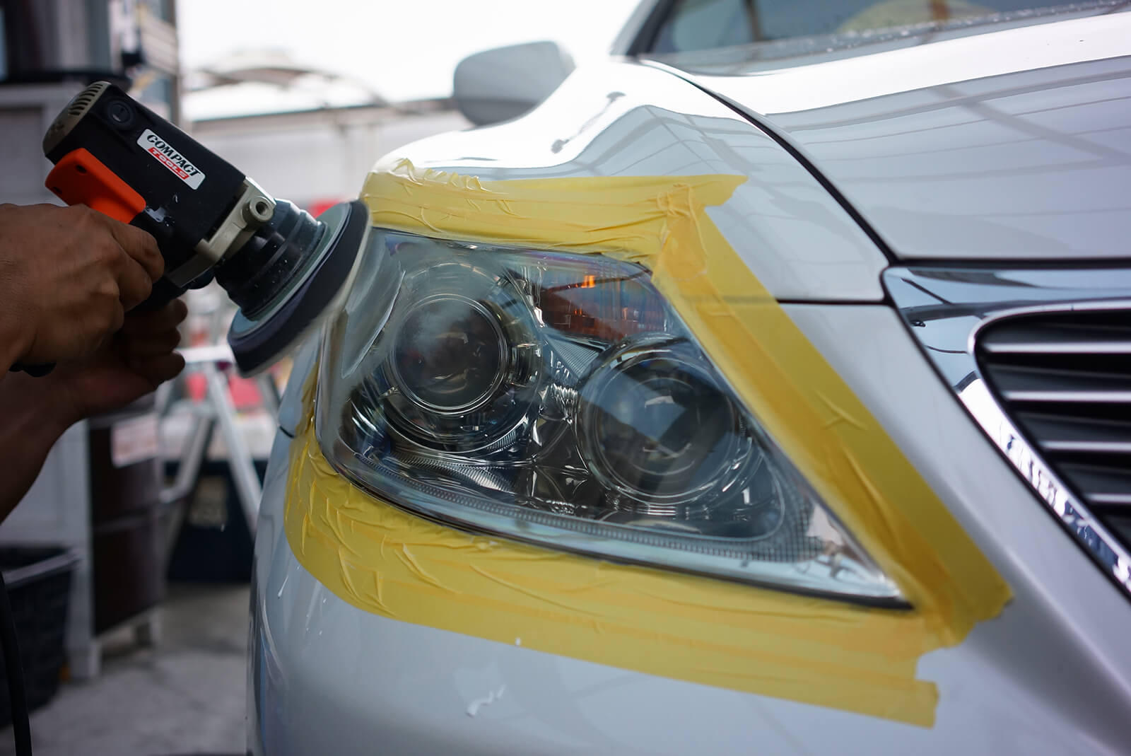 ヘッドライトコーティング、ヘッドライトクリーニング 洗車専門店 ふるーる洗車八王子本店