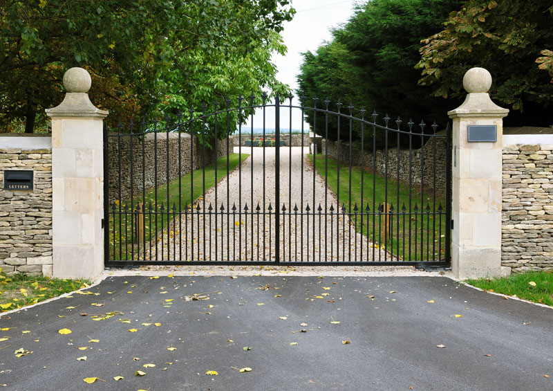 10 considerations for gated community security Cobac Security
