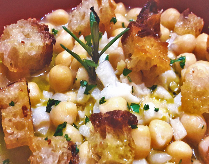Zuppa di ceci e baccalà Cocendolibando.it