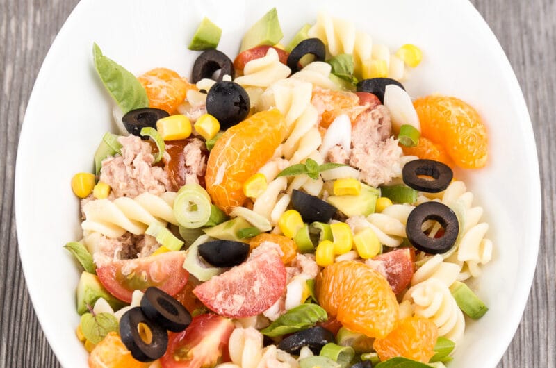 Ensalada De Pasta Con AtãºN Y Huevo Duro