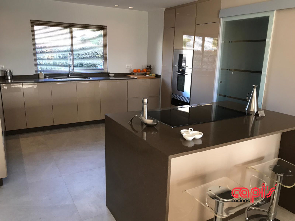 Cocina MOKA Cocinas Capis, diseño y fabricación de cocinas en