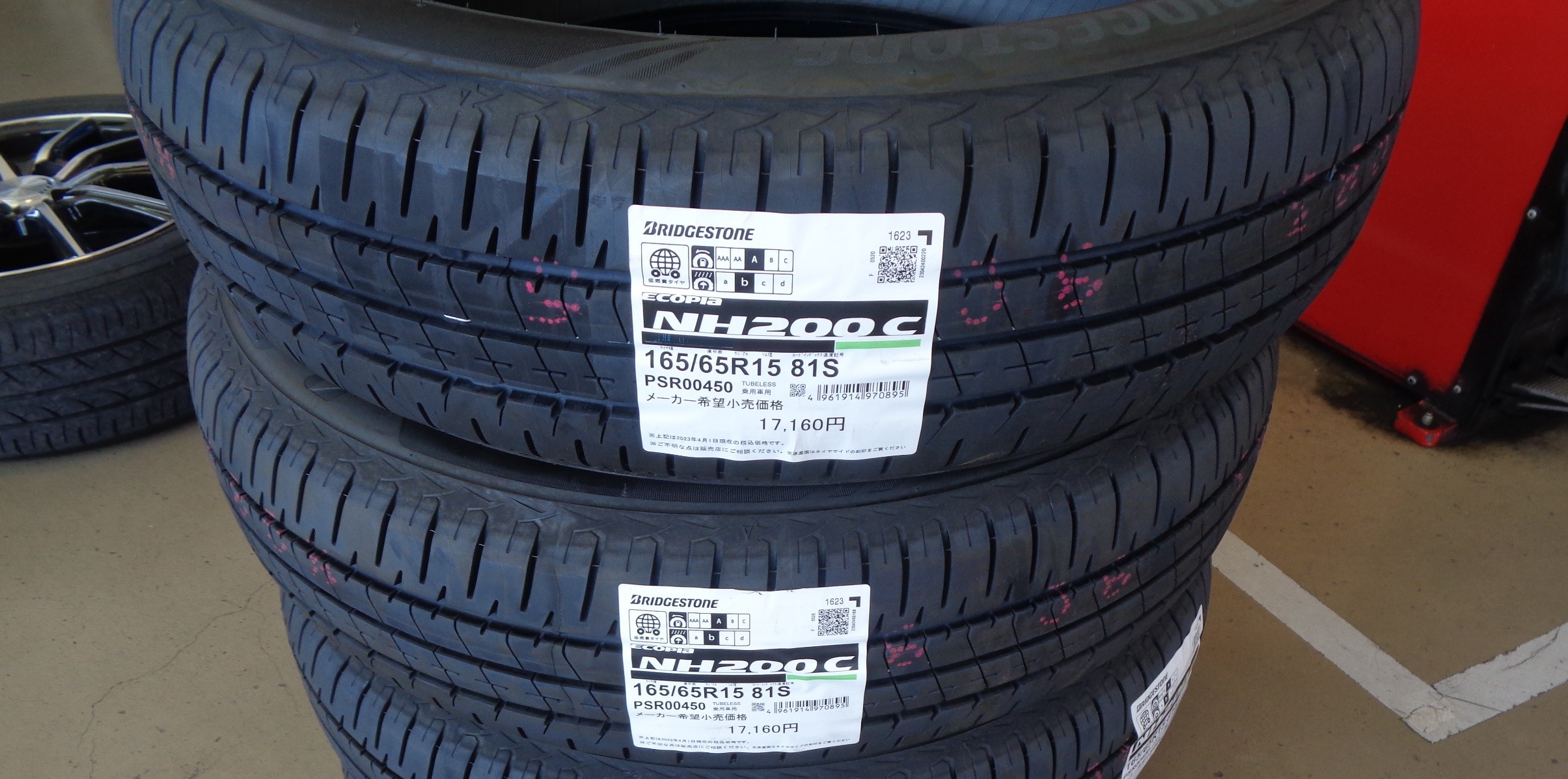 BMW 1シリーズ ユピテル ドライブレコーダー取付！スズキ ソリオはタイヤ交換で入庫！！ BMW 1シリーズ AV・カーナビ・ドライブ