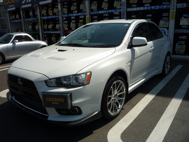 クロームシルバーに感激でした! エボⅩ オーナーズカーインデックス カスタマイズカー紹介 コクピット 西部 お客さまの車高調