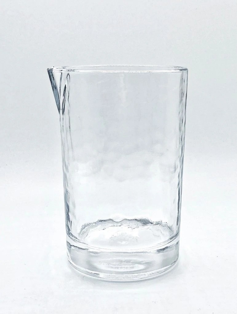 7 of the Best Mixing Glasses You Need to Buy Now