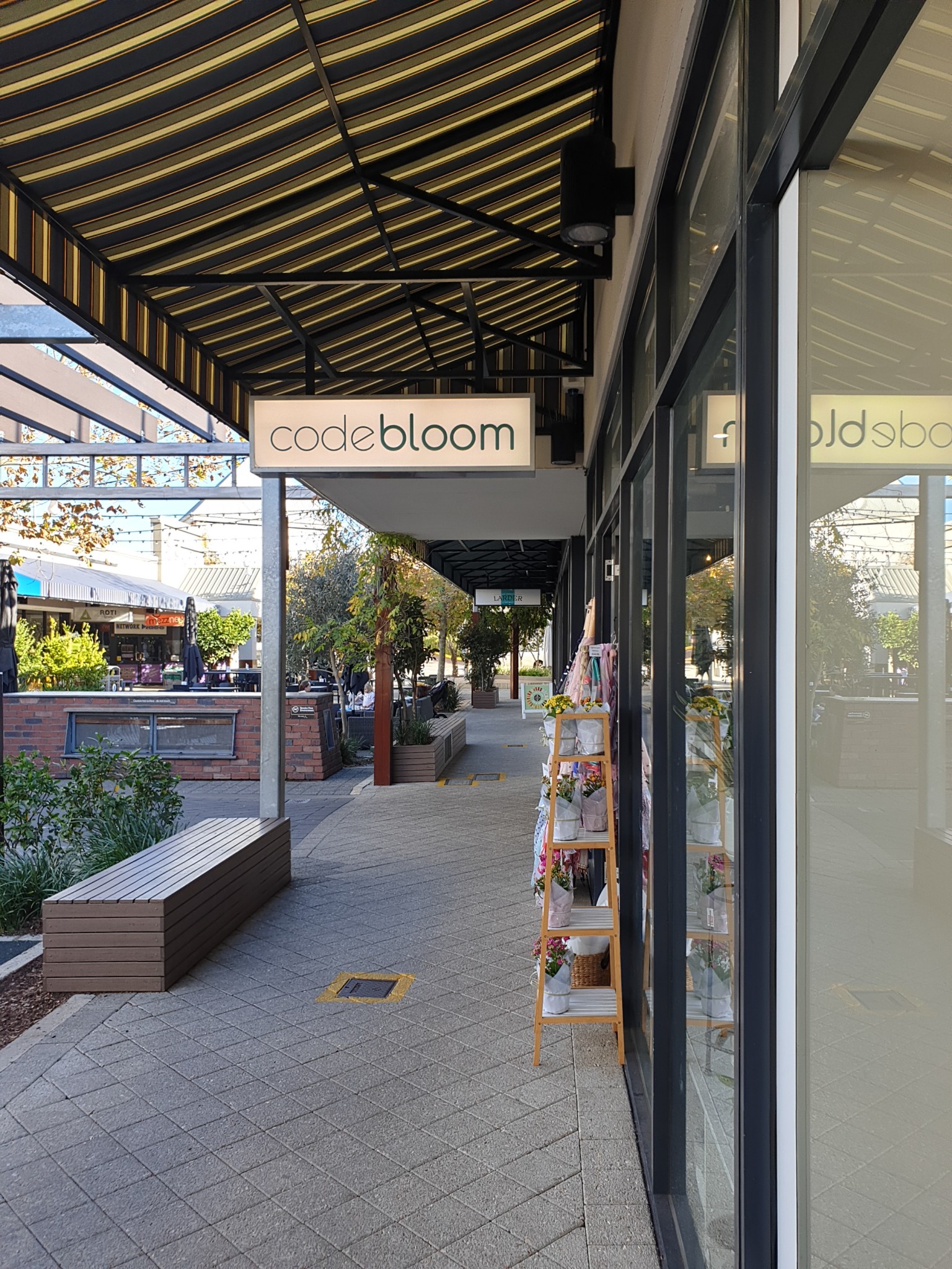 Contact • Code Bloom Perth Florist, Fresh flower bouquets
