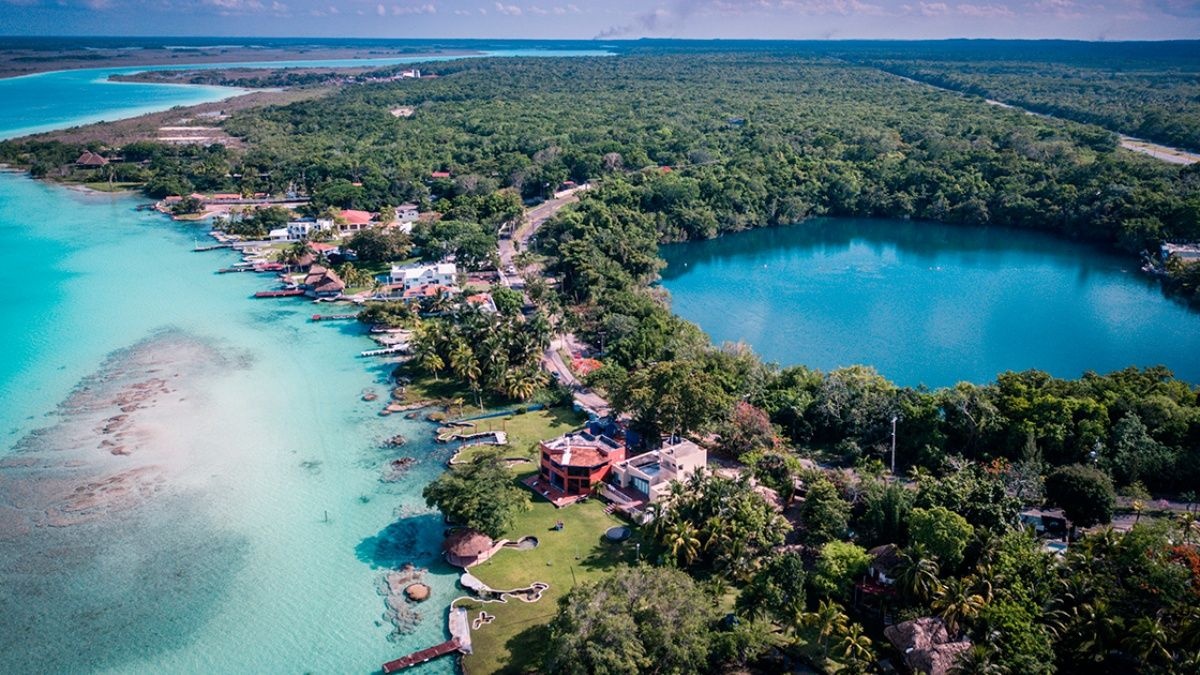 Enamórate de Bacalar, la laguna más hermosa de México