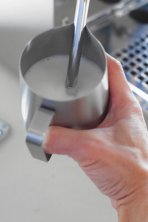 How To Make Flat White At Home