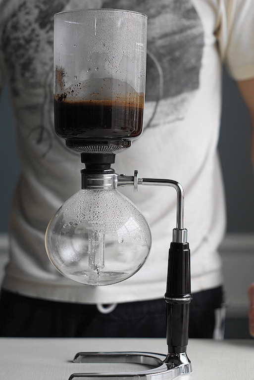 How to Use Siphon Coffee Maker Your Step by Step Guide CoffeeSphere