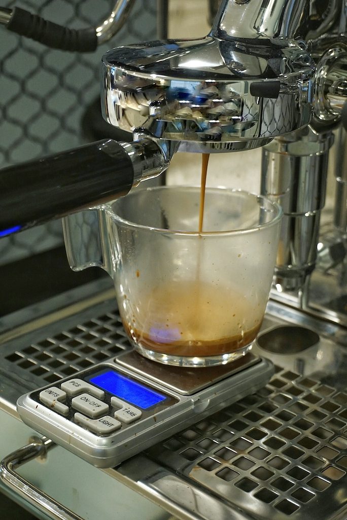 What Is Lungo Coffee? (and How To Brew A Cup Of Creamy Lungo Coffee)