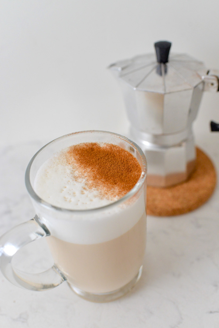 How To Make A Dirty Chai Latte (aka Espresso And Chai Tea!)