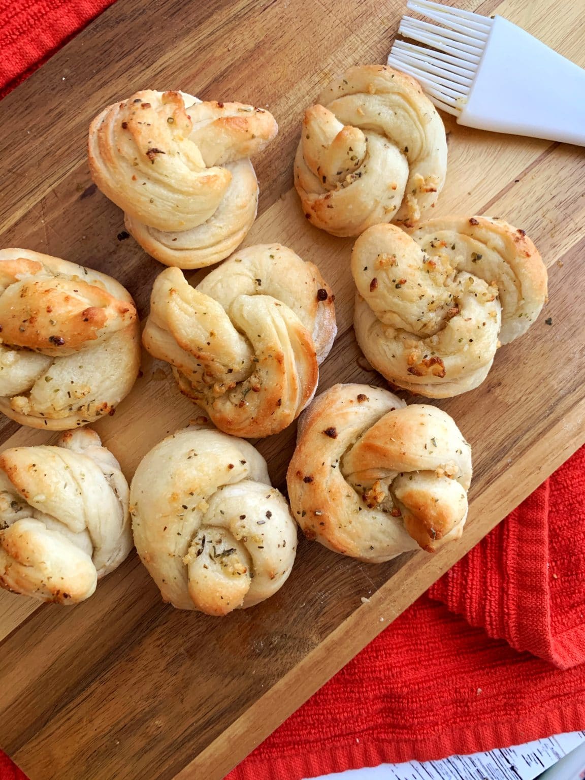 Air Fryer Garlic Knots (from Scratch or StoreBought) (from Scratch or