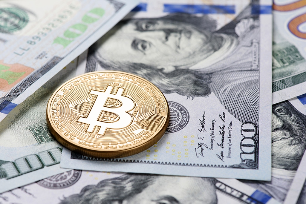 Guggenheim Fund Seeks 500M Worth Exposure in BTC via