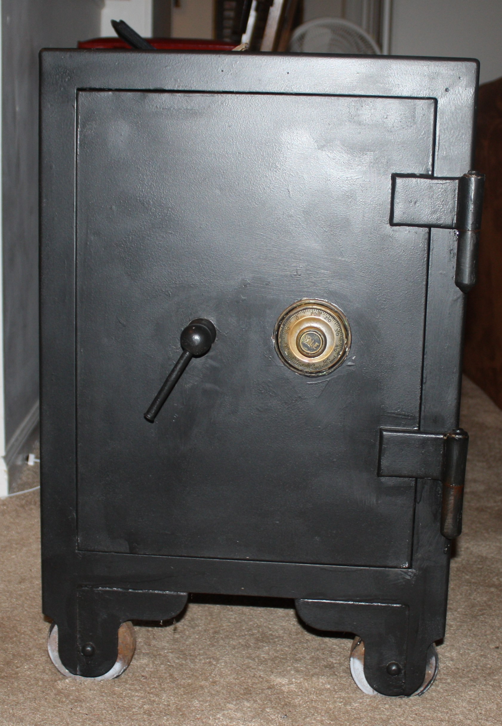 Anyone use an Antique safe? Coin Talk