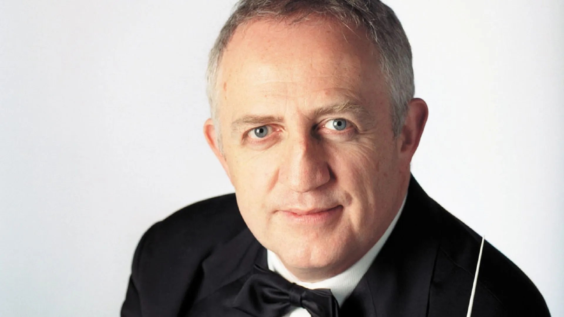 Sad news composer & conductor Bramwell Tovey (BBC Concert Orchestra