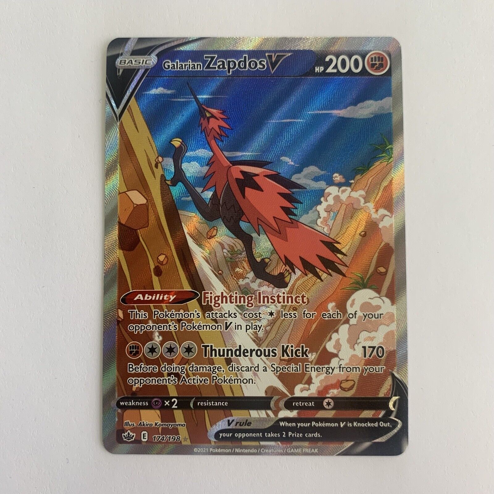 Pokemon TCG Galarian Zapdos V Alternate Full Art 174/198 Chilling Reign